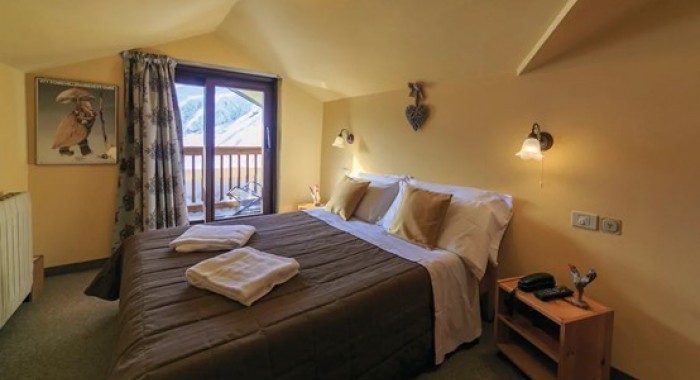 Hotel Furggen, Cervinia ski chalet, image 4